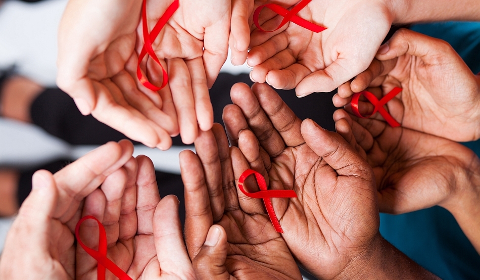 Un tratament anticancer i-a scăpat de HIV pe doi pacienţi