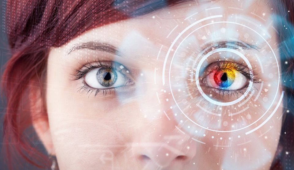 Ce Se Intamplă Dacă Dormi Cu Lentilele De Contact Medic Imagini Ingrozitoare Foto Dcnews