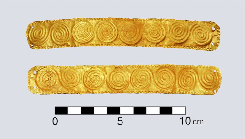 bijuterii din aur nefertiti