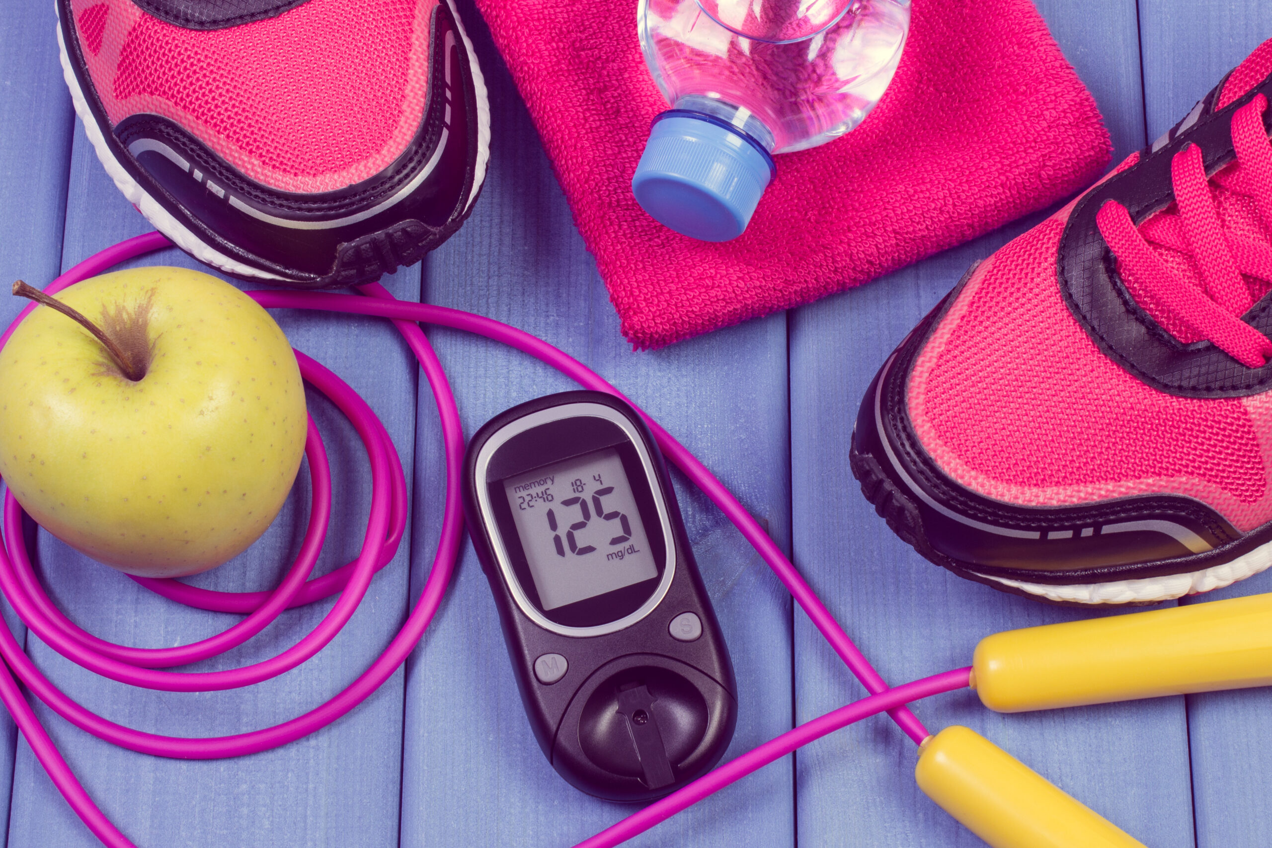 Спорт при сахарном диабете. Сахарный диабет и спорт. Сахарный диабет физическая активность. Физические нагрузки при сахарном диабете.