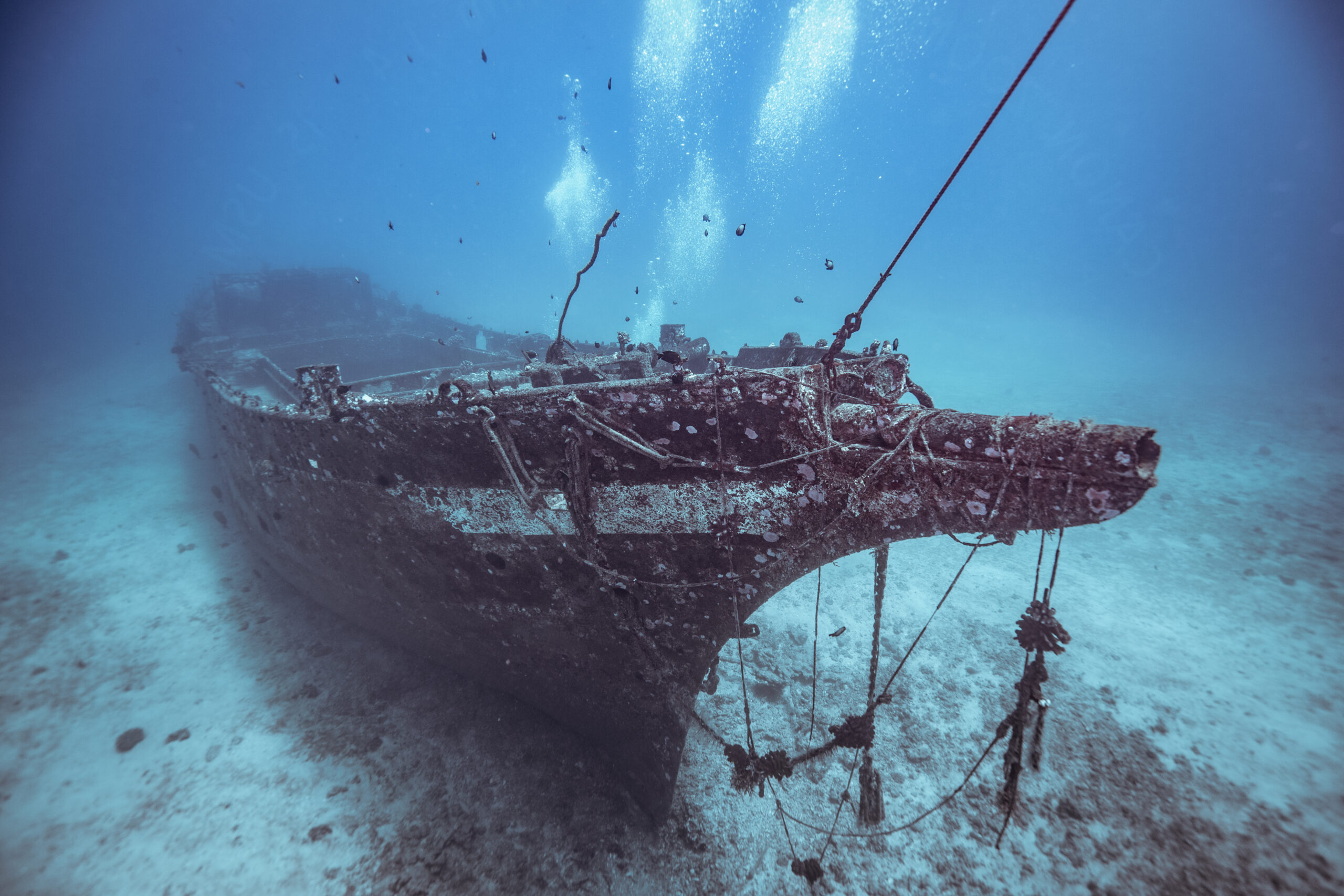 Корабли лежащие на дне. Испанские галеоны затонувшие. Затонувший испанский Галеон Сан Хосе. Затонувшие корабли 17-18 века в Балтийском море. Затонувший корабль «Джонстон».