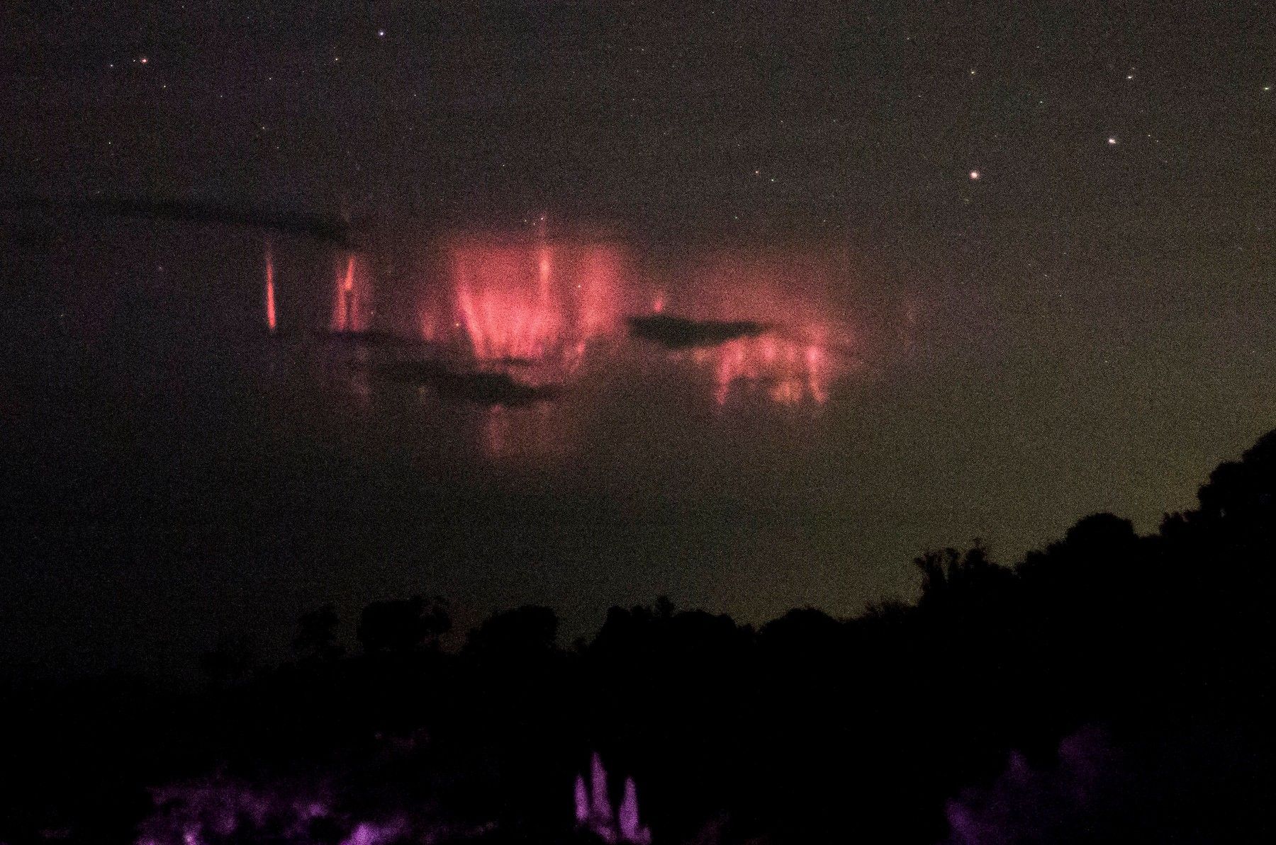 Необыкновенные явления природы. Радужное облако. Странные явления природы. Вирга метеорологическое явление. Редкие явления в небе.