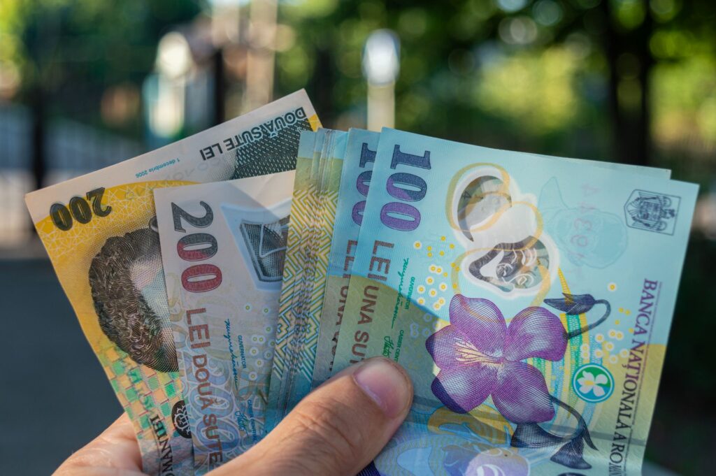 Salariul minim din România, la coada clasamentului în Uniunea Europeană