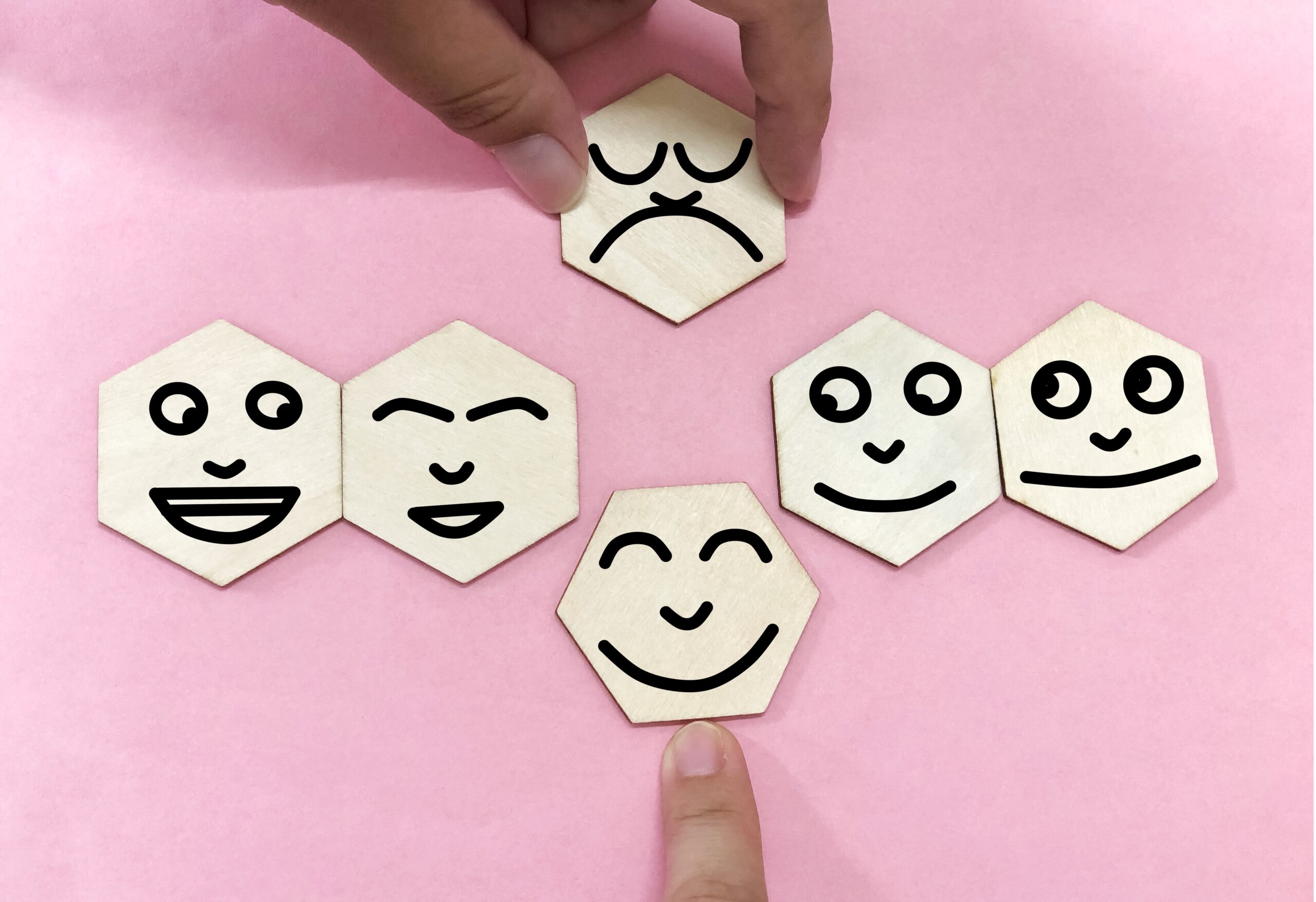 Cine &icirc;&#537;i ur&#259;&#537;te jobul? Sfatul unei specialiste pentru a ne bucura de orele petrecute la birou