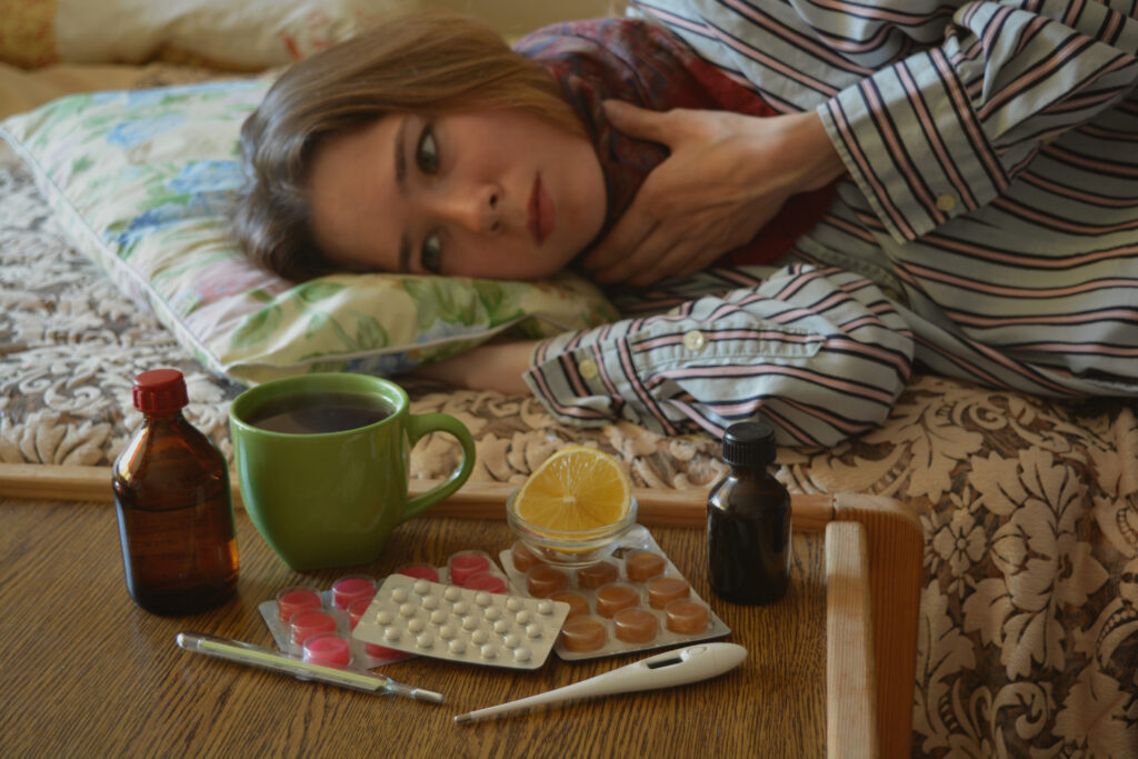 Cum deosebim gripa severă de o simplă răceală în sezonul rece