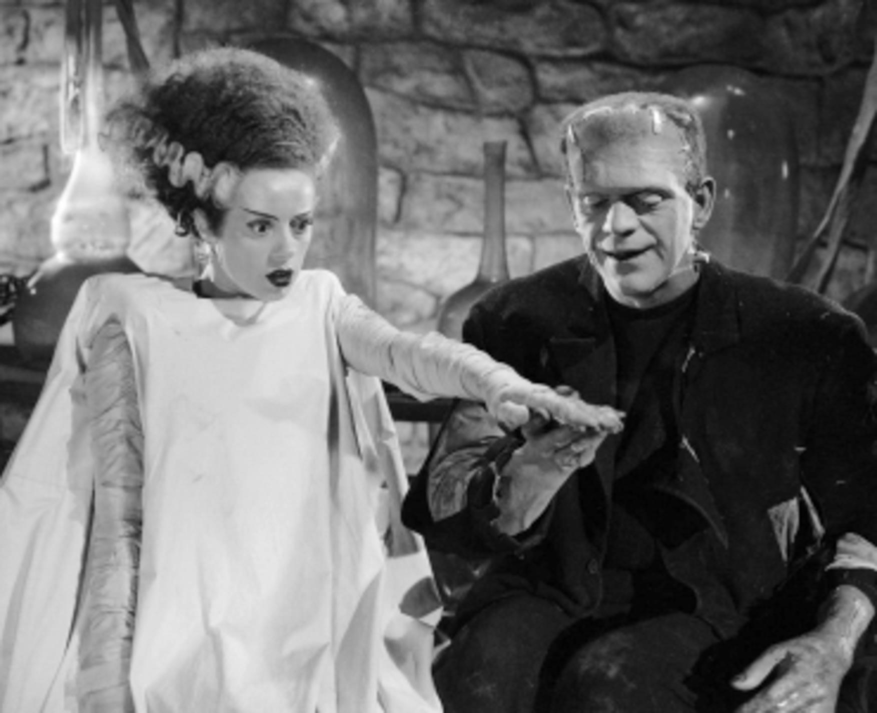 Poza pentru articolul Vera West, femeia care a creat unul dintre cele mai recunoscute costume din istoria filmului horror