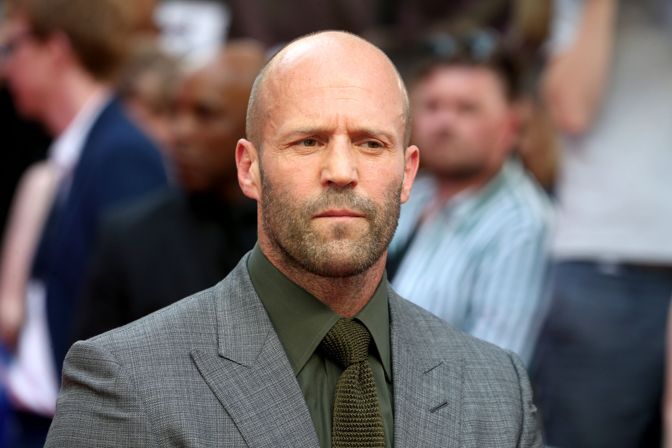 Poza pentru articolul Jason Statham: actor limitat sau ultimul star autentic de acțiune? Cum a construit un fost vânzător din piețele Londrei un imperiu de 8,5 miliarde de dolari