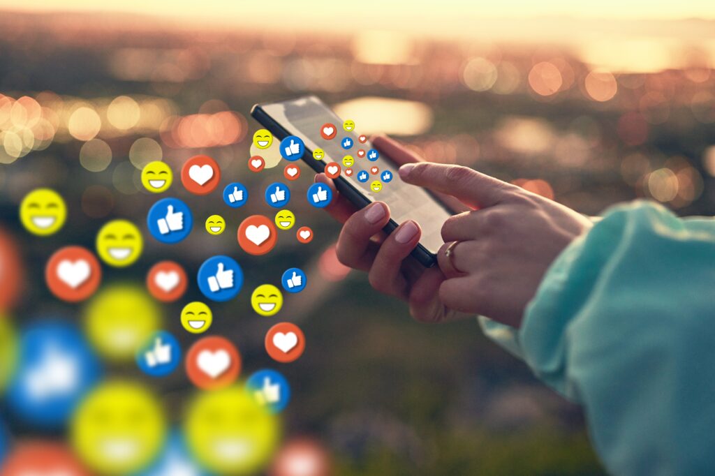 Cum au schimbat aplicațiile de dating felul în care ne îndrăgostim. Ce arată cele mai recente studii