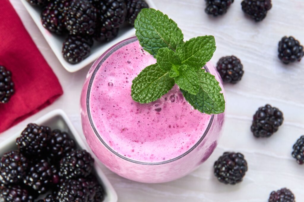 Ce combinație de fructe să eviți pentru a profita la maximum de beneficiile pentru sănătate ale smoothie-urilor?