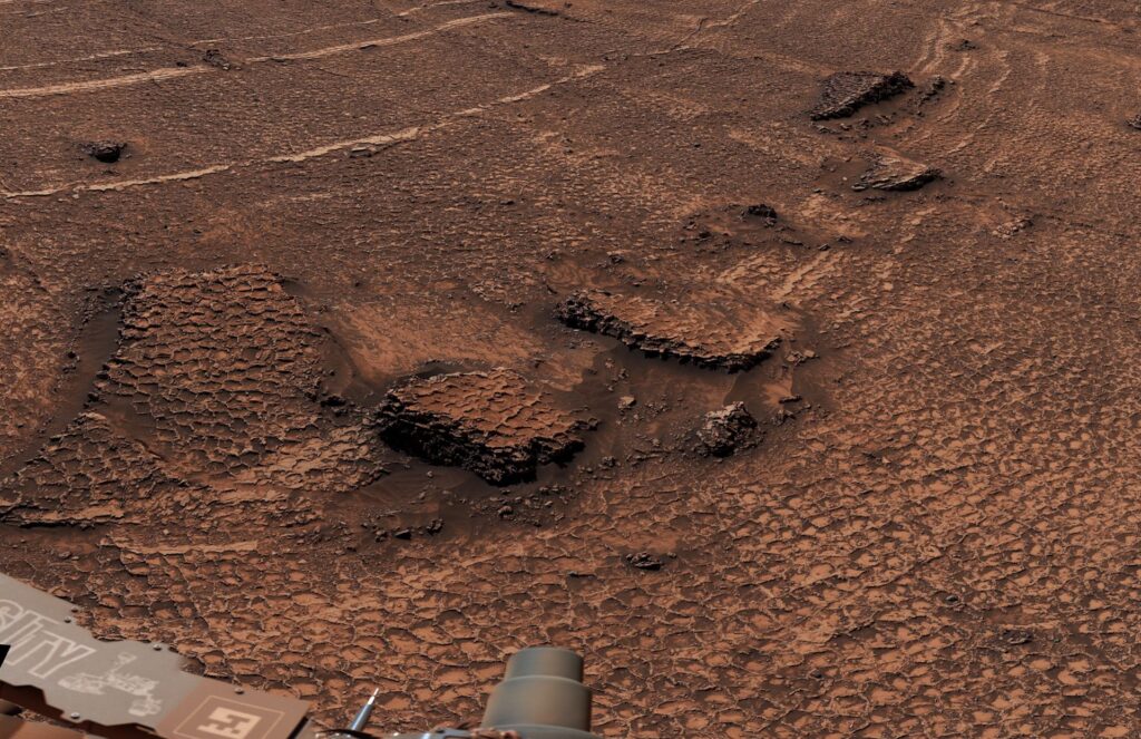 Roverul Curiosity a găsit o „mare de poligoane” pe Marte