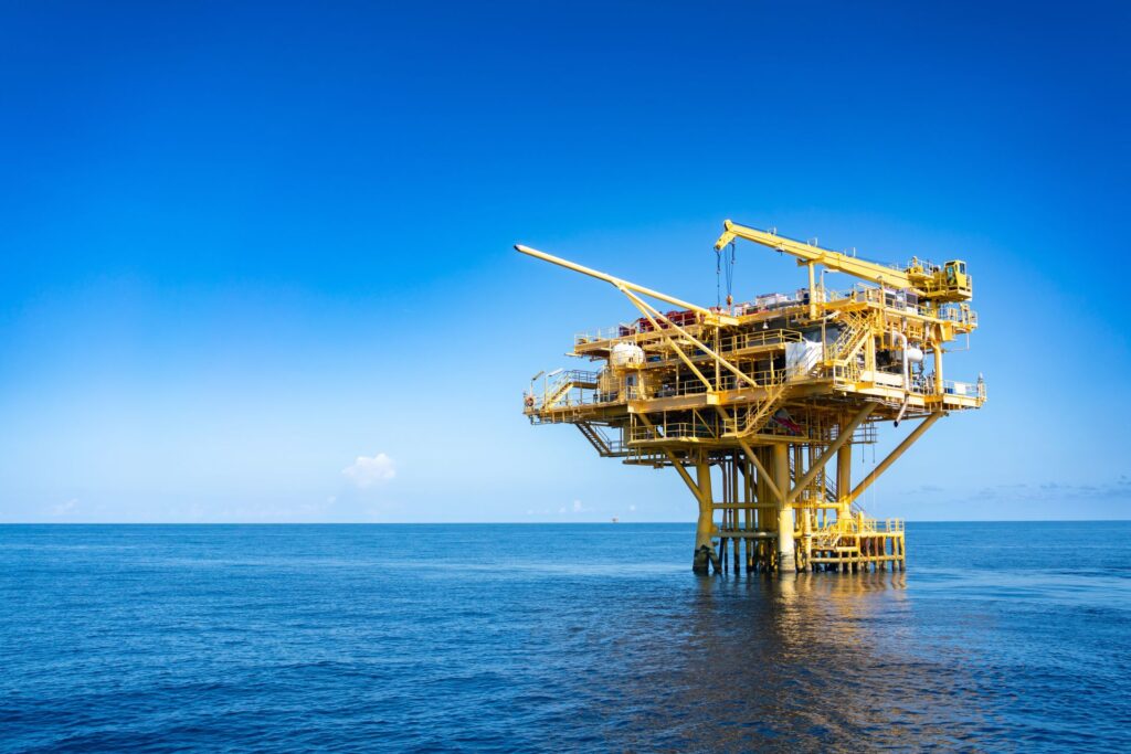 Conductele de petrol și gaze abandonate eliberează tone de microplastice în ocean în fiecare an
