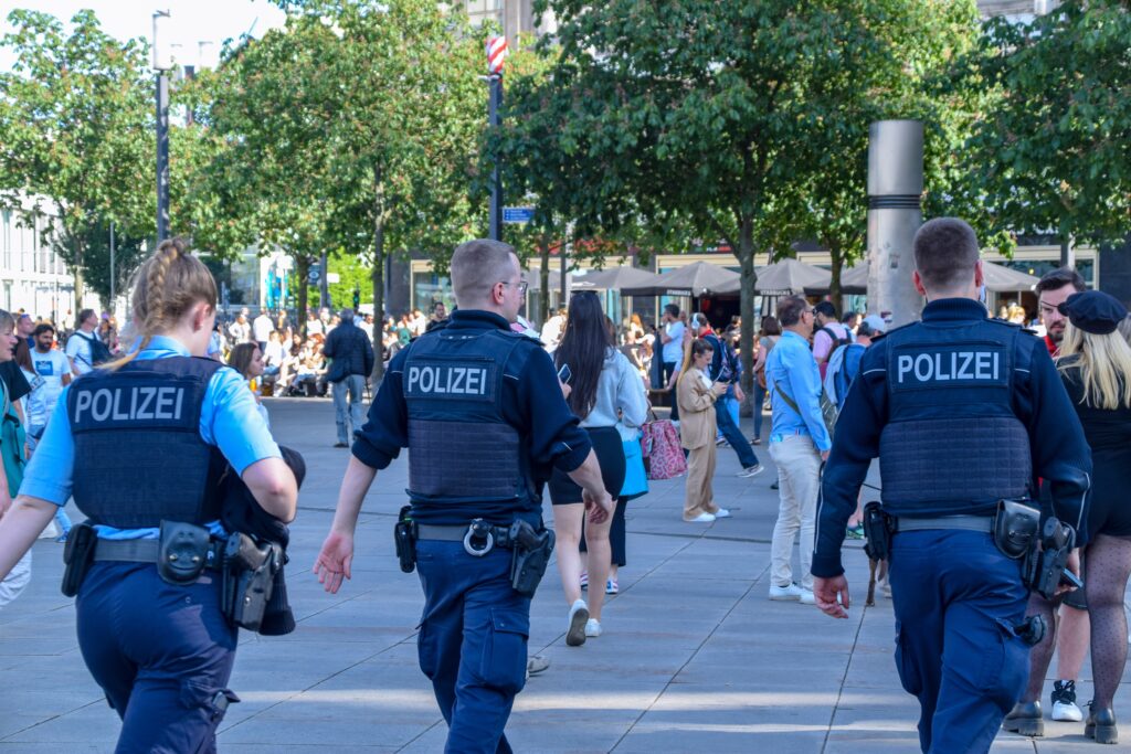 Bombă de 100 de kilograme, descoperită într-un cartier din Berlin