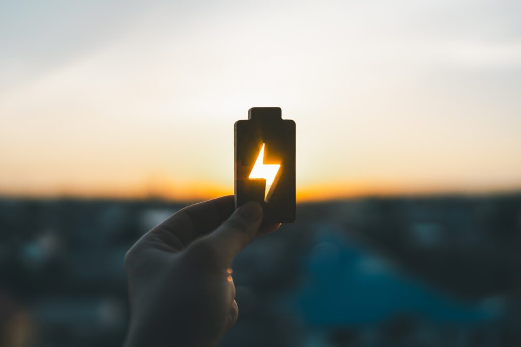 O baterie care se încarcă în doar 3 minute ar putea schimba viitorul energiei