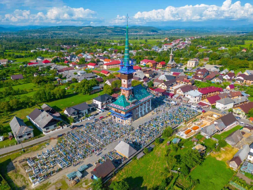 Sâmbăta Morților 2026 Ce se dă de pomană de Moșii de toamnă?