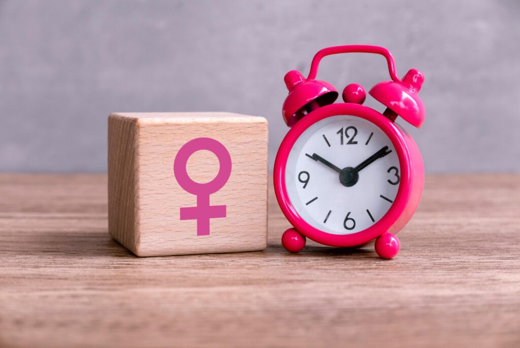 Ce arată un sondaj despre femeile din România aflate la menopauză sau perimenopauză?