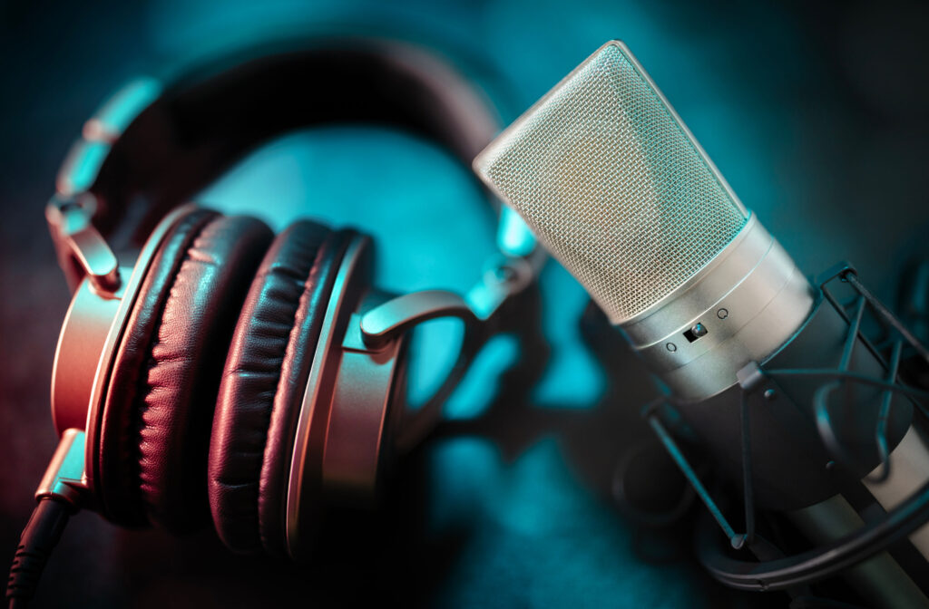 De ce a renunțat o jurnalistă la podcasturi: „Mi-am dat voie să las mintea să rătăcească”
