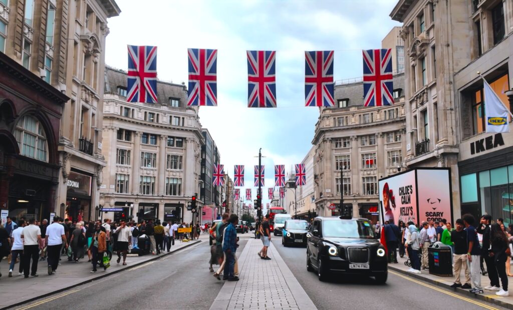 O stradă celebră din centrul Londrei Londra devine zonă pietonală