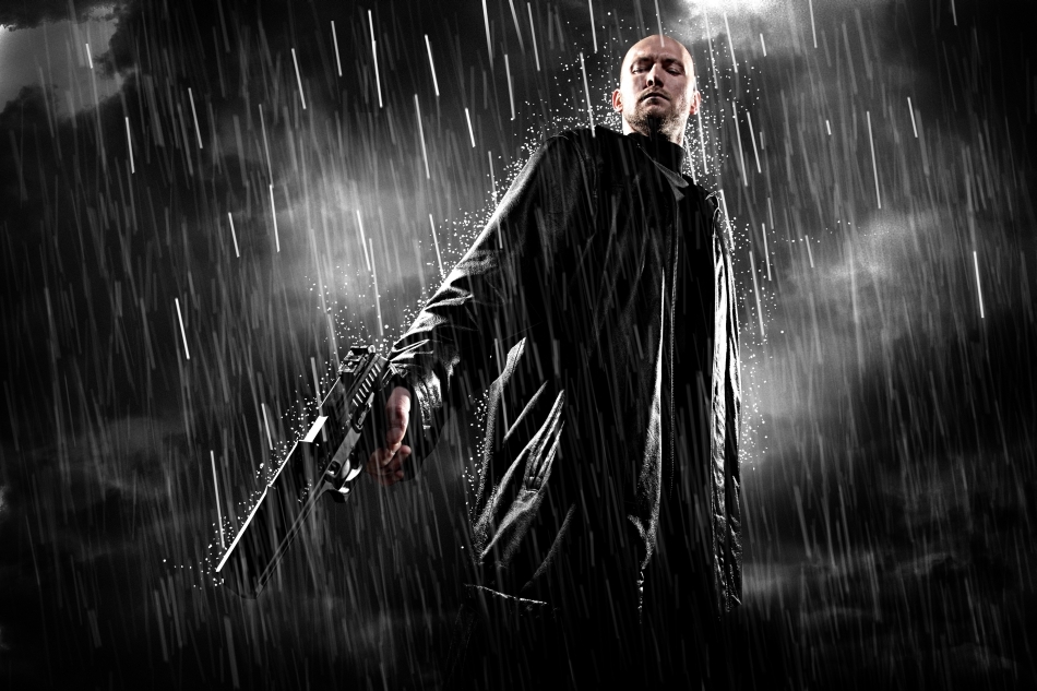 Agent de urmărire a infractorilor care se sustrag legii