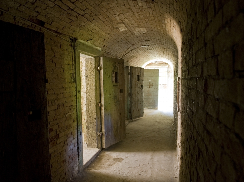 Culoar din lagăr de exterminare