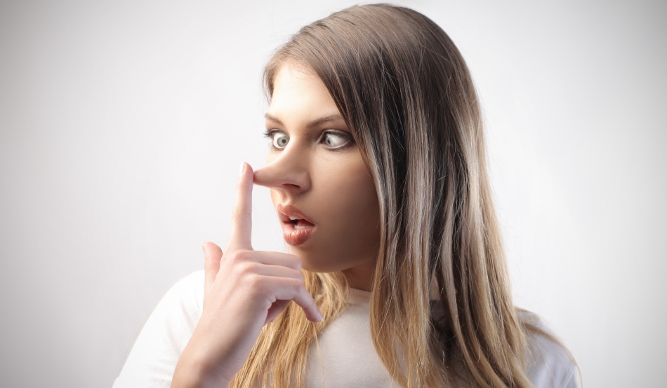 Că măştile jos: arta de a minţi şi de a recunoaşte mincinoşii 