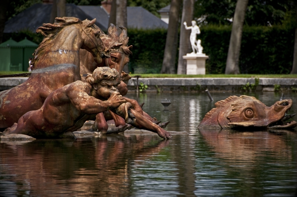 Focul lui Apollo: extraordinarele minuni ale unei zile obişnuite