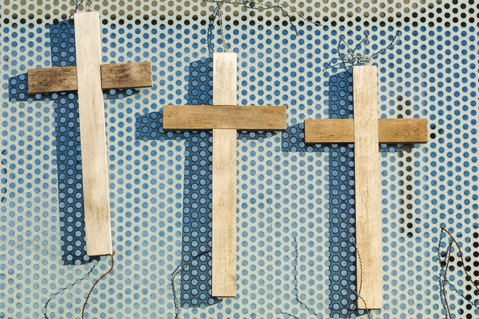 Cruci oferite pelerinilor creştini