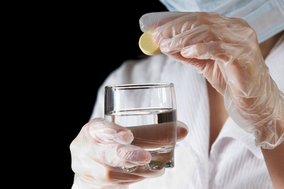 Autorizarea sinuciderii asistate medical permite medicilor să prescrie şi să pună la îndemâna pacienţilor aflaţi pe moarte, la cererea expresă a acestora, mijloace care să le permită să îşi pună singuri capăt vieţii.