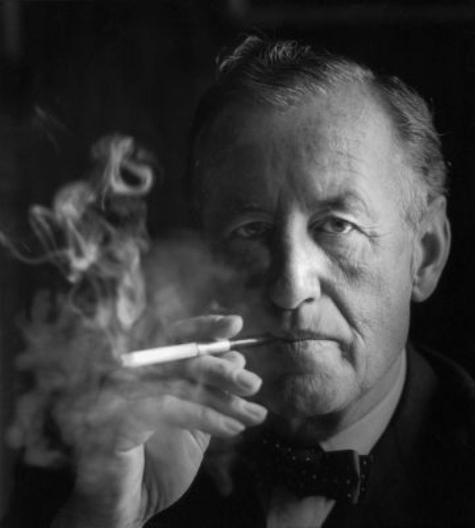 Fotografie cu scriitorul Ian Fleming