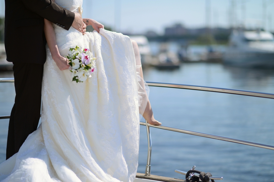 Ideea de căsătorie este văzută astăzi tot mai mult drept o reminiscenţă a perioadei dominată de curentele romatic şi clasic.