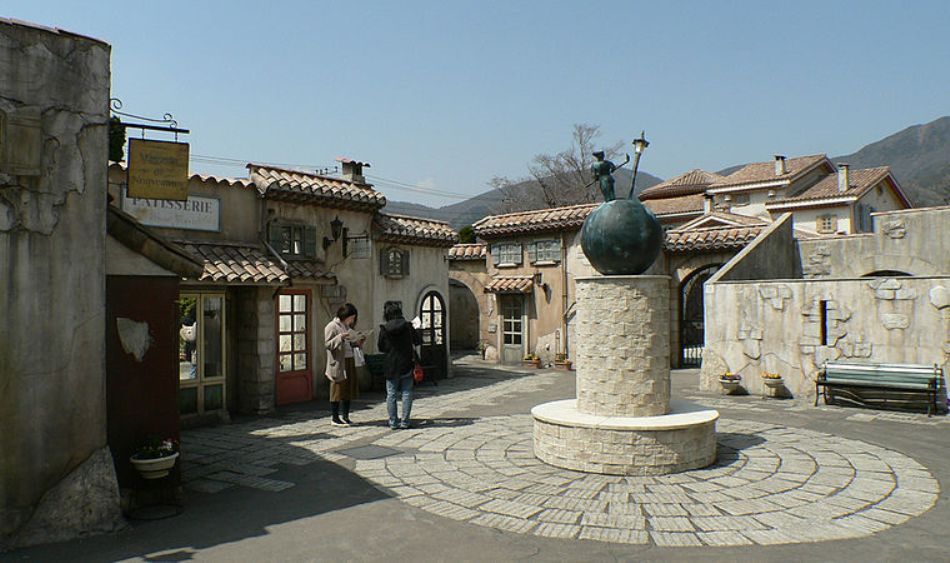 muzeul micului print, localitatea hakone, japonia