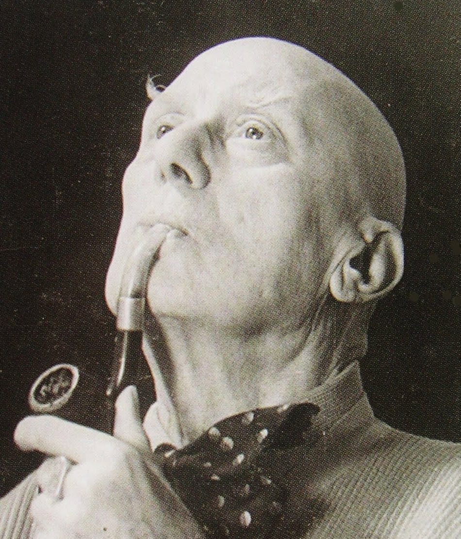 initiat controversat