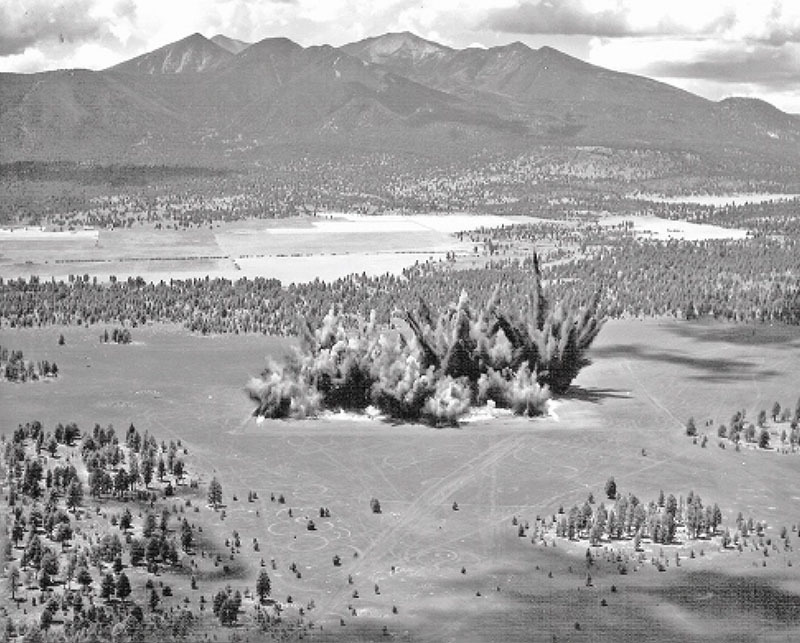 Serie de explozii ce au dus la formarea craterelor 