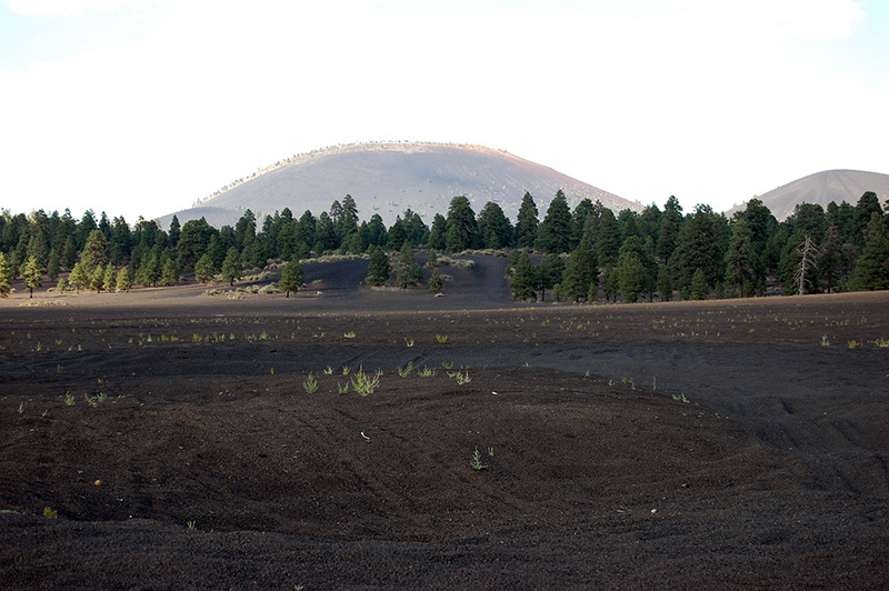 Fotografiile recente realizate de Geoff Manaugh şi Nicola Twilley surprind ce a mai rămas din craterele NASA
