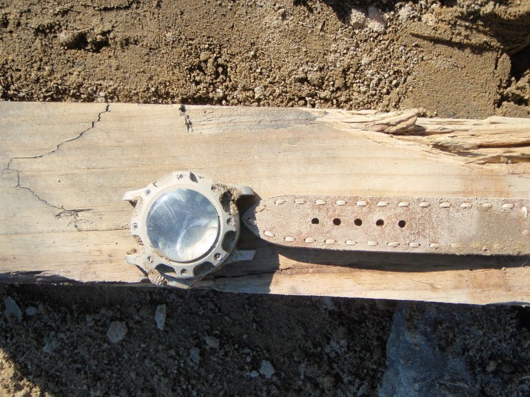 Ceasul care rezistă la unul dintre cei mai puternici explozibili, noua invenţie a germanilor