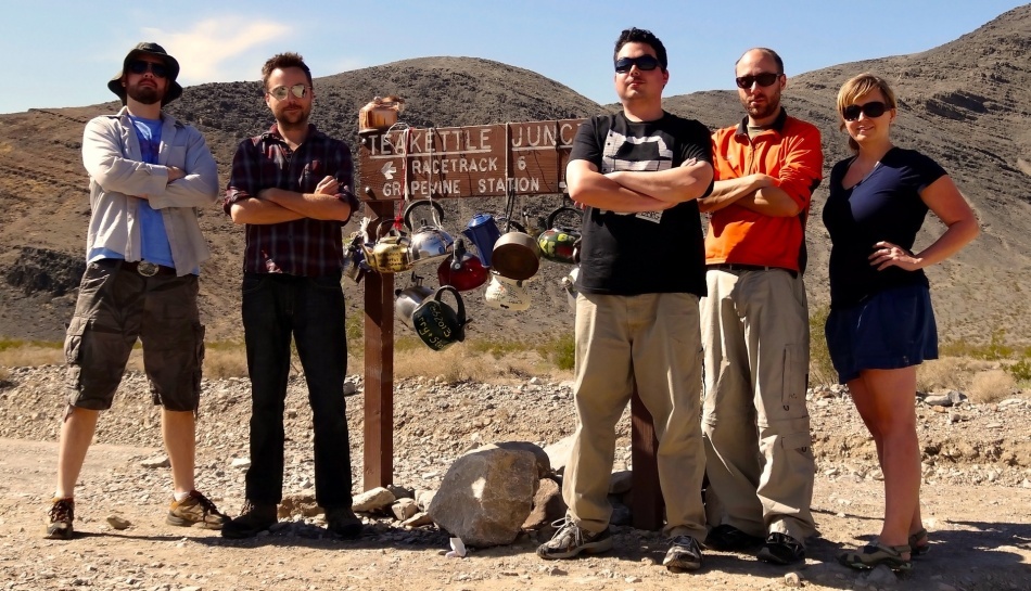 Echipa de fotografi care a realizat clipul video