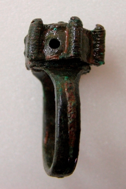 Cavitatea în care putea fi ascunsă otrava