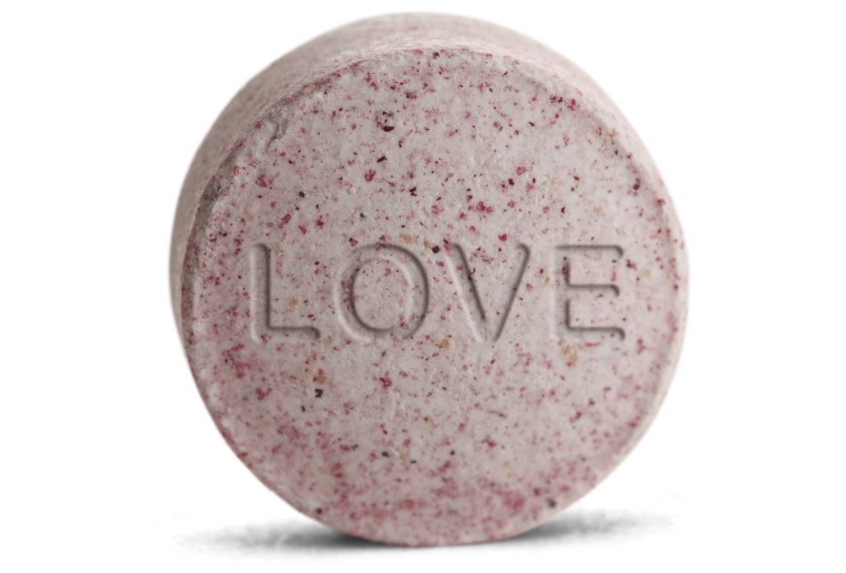 Fanii muzicii de club sunt renumiţi pentru faptul că folosesc pilule de ecstasy pentru a dansa ore întregi