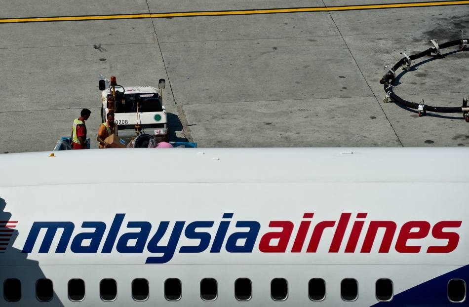 În această zi s-a produs unul dintre cele mai mari mistere ale aviaţiei civile: la 8 martie, un avion Boeing 777 care efectua zborul MH 370 al companiei Malaysia Airlines decolează din Kuala Lumpur cu destinaţia Beijing