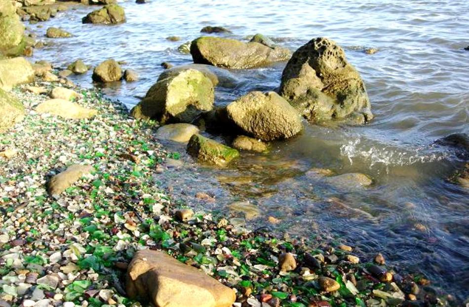 Plaja de la Benicia, California. 