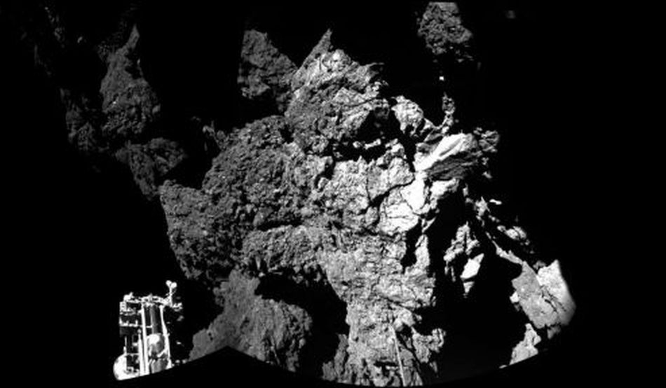 Imagini ale cometei Ciuri, transmise de Philae