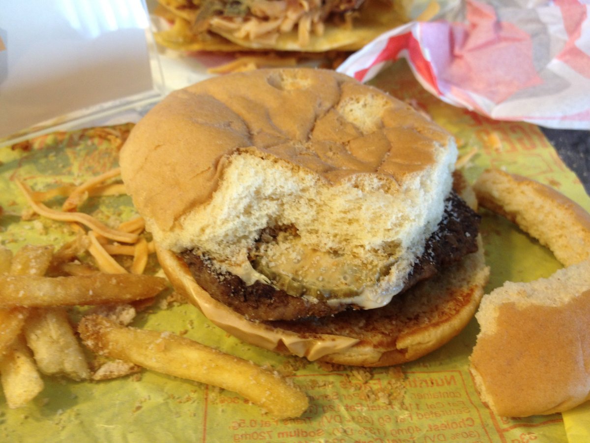 Cheesburger după 2 ani