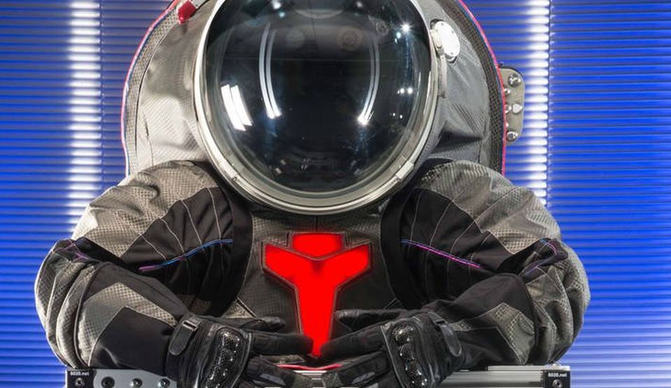 Costumele astronauţilor NASA pentru Marte
