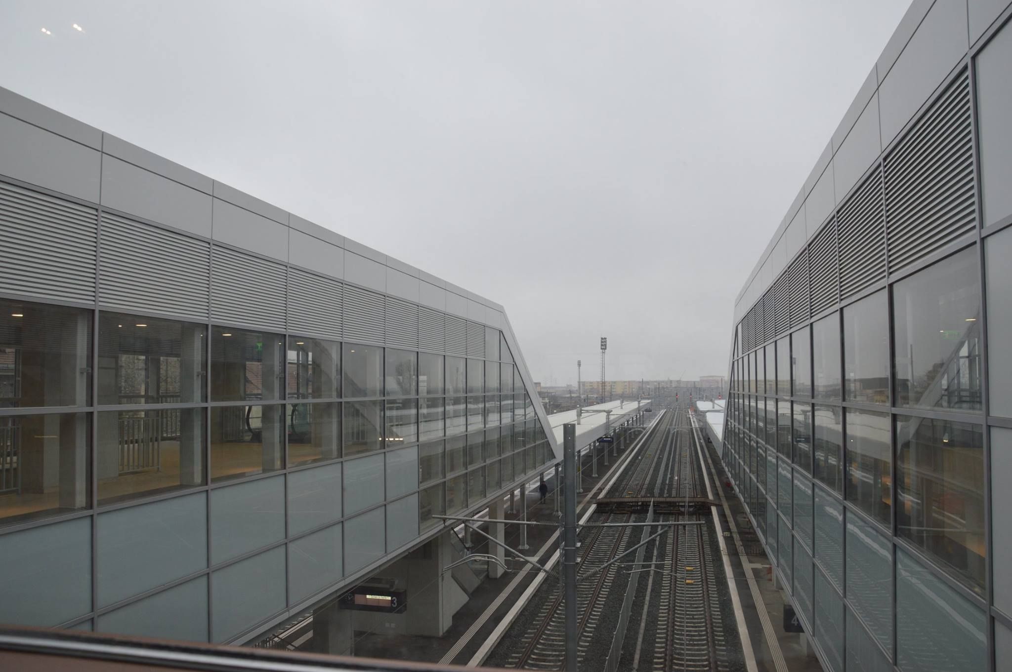 Gara din Arad, cae mai modernă din România / Sursa foto: www.skyscrapercity.com / forum.peundemerg.ro