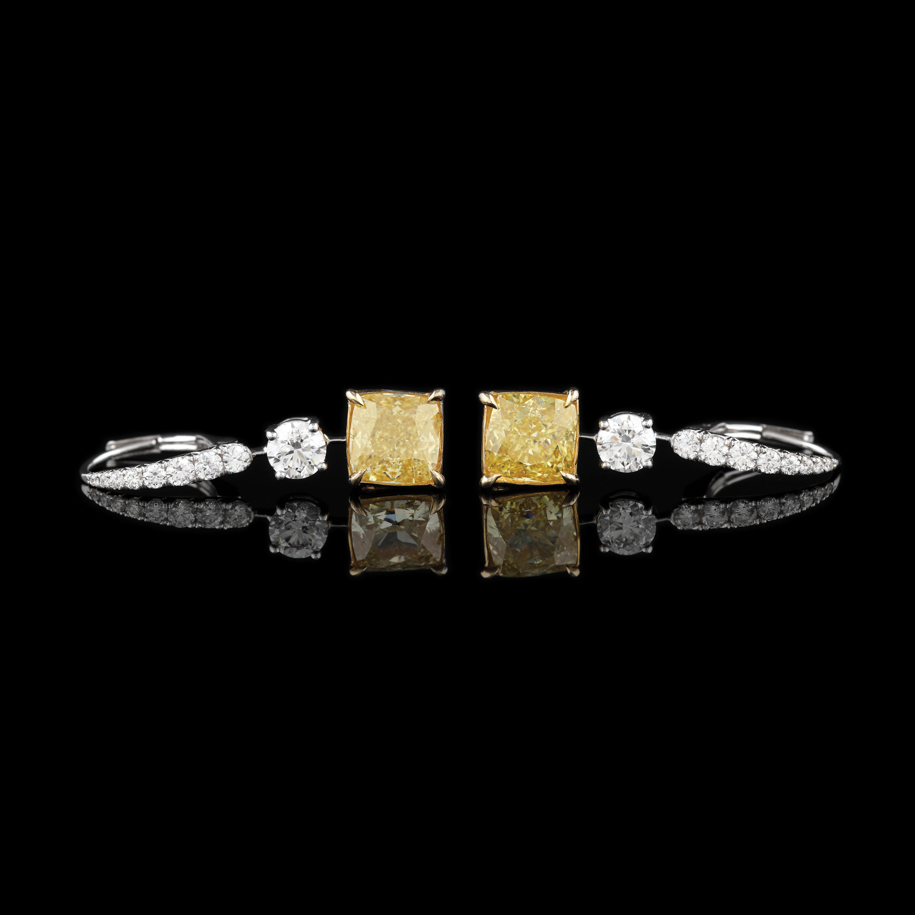 Expozitie bijuterii Artmark