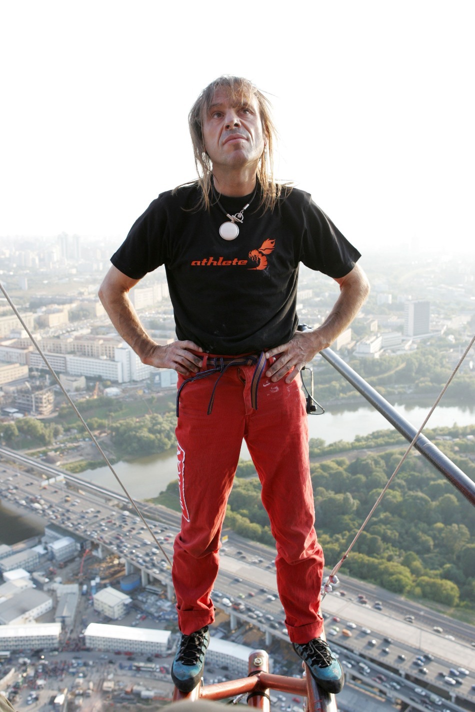 alain robert gata de o noua ascensiune