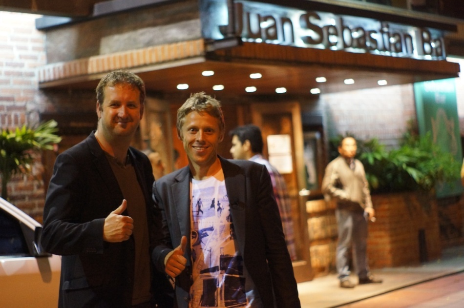 Miezul nopţii în Caracas