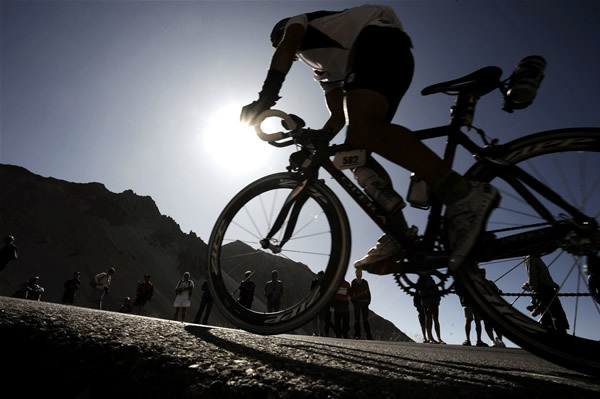 IRONMAN - Triatlonul oamenilor de oţel