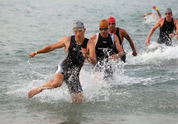 IRONMAN - Triatlonul oamenilor de oţel