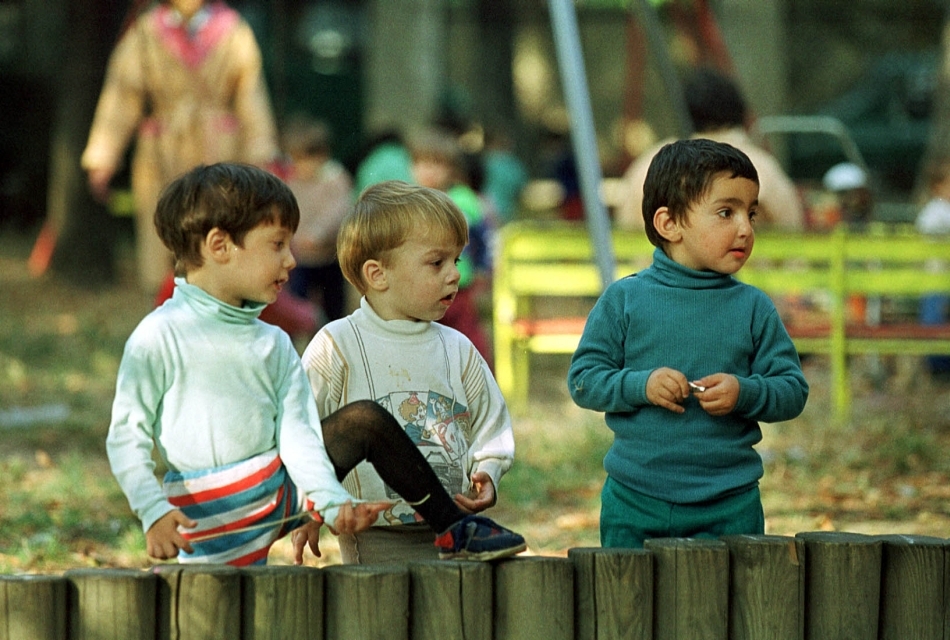 Drama orfanilor din România: cum au ajutat aceşti copii ştiinţa