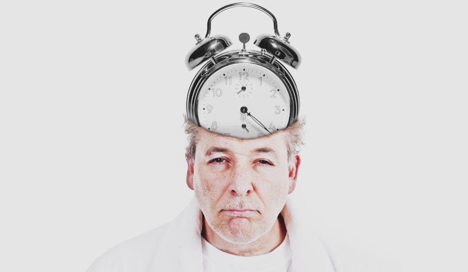 Când ne dezorientăm propriul corp: de ce este periculos să mâncăm noaptea?